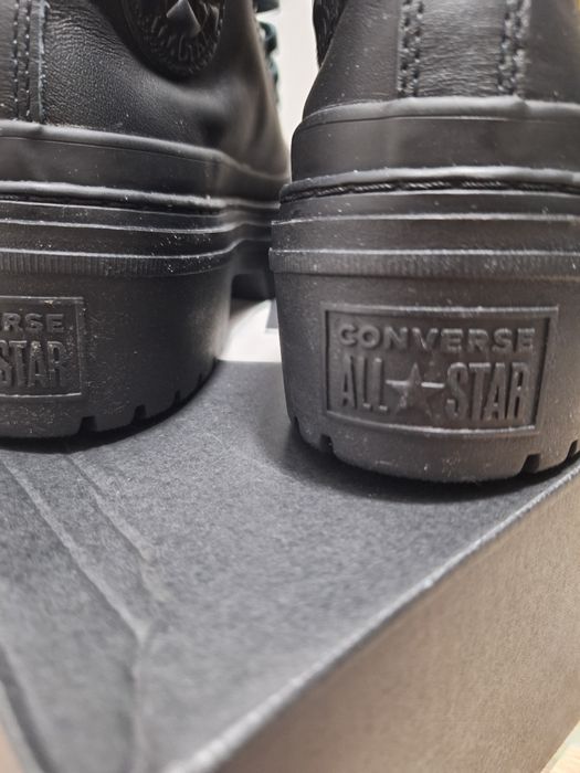 Ghete piele converse