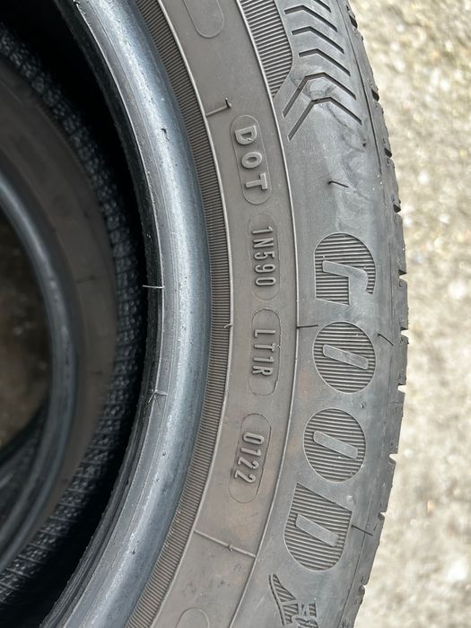 Гуми 185 60 15 Good Year Efficient Grip