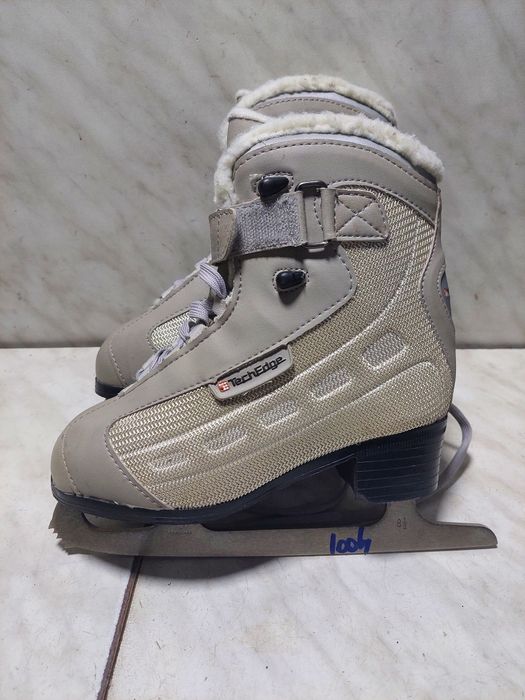 Patine gheata 1004 patinaj artistic  marime 34-35  ( 22 cm)