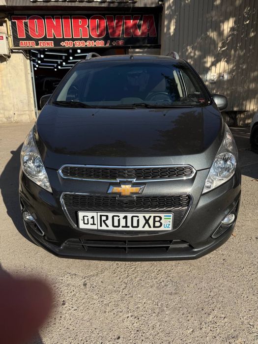 Spark 4 pozitsiya avtomat  2022 yil toptoza 49000 km yurgan