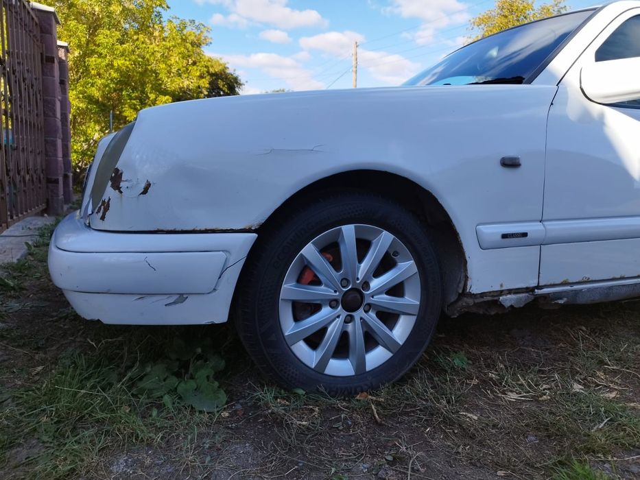 Продам Мерседес w210