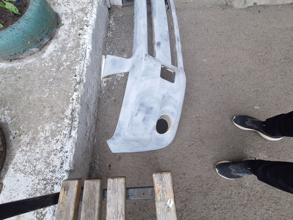 Бампер rav4 2006