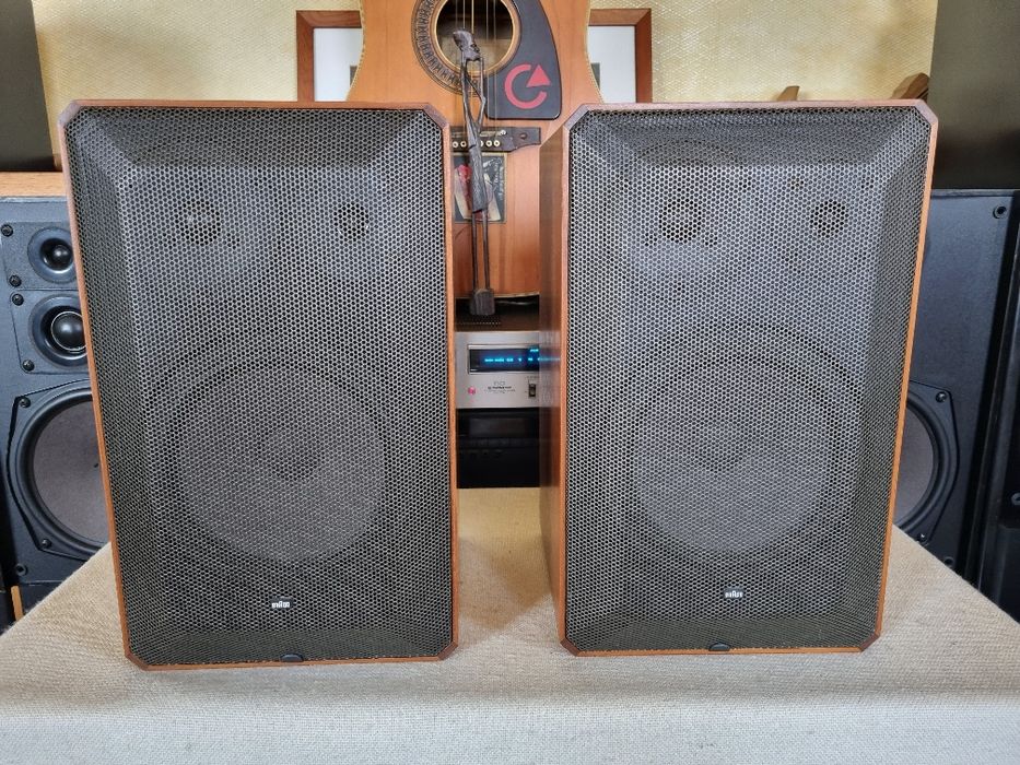 Braun LS-65. 4 ohms, 65/100 W. Perfect functionale. Impecabile