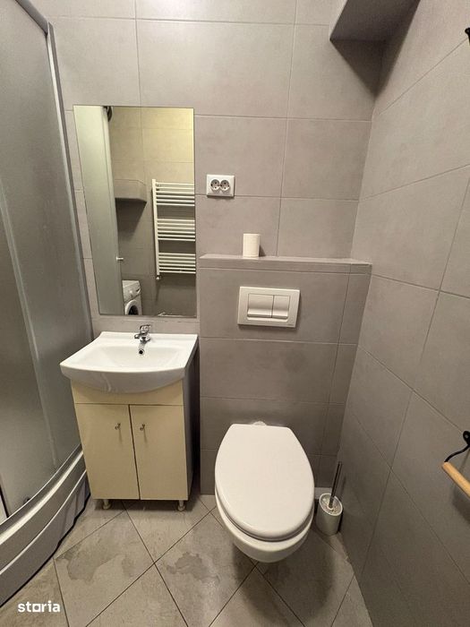 apartament 1 camera zona palas 38 mp la 3 min de palas 400 euro liber
