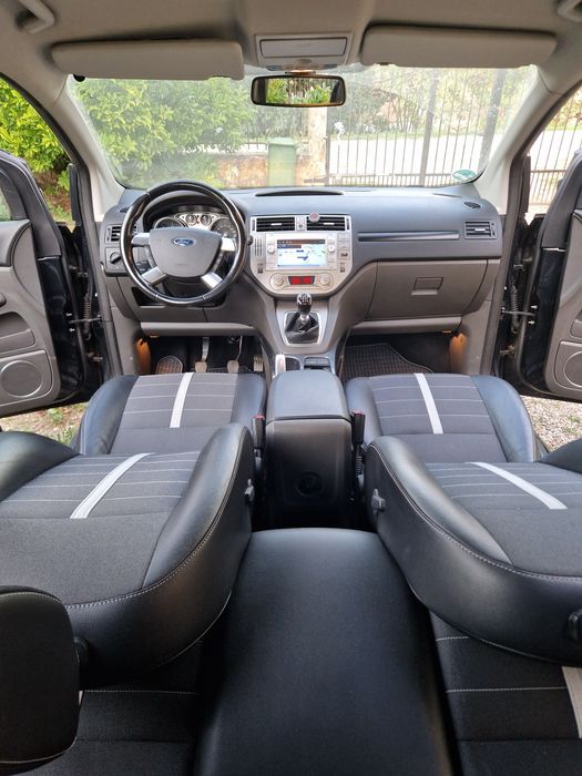 Vand Ford Kuga 4x4 Euro 5 prima inmatriculare 2012