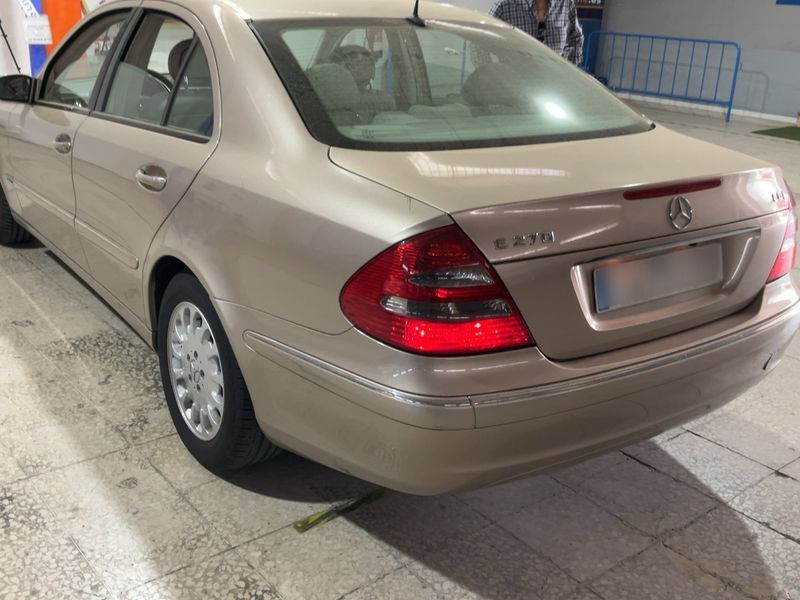 Mercedes-Benz E-Klasse E 270 CDI Elegance 2004