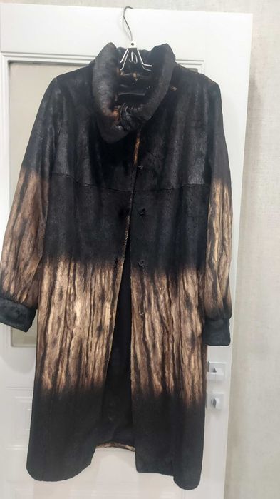 Продам шубу, мех морской котик