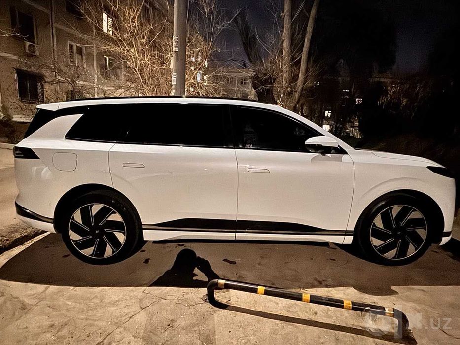 Dongfeng 008 210км Гибрид