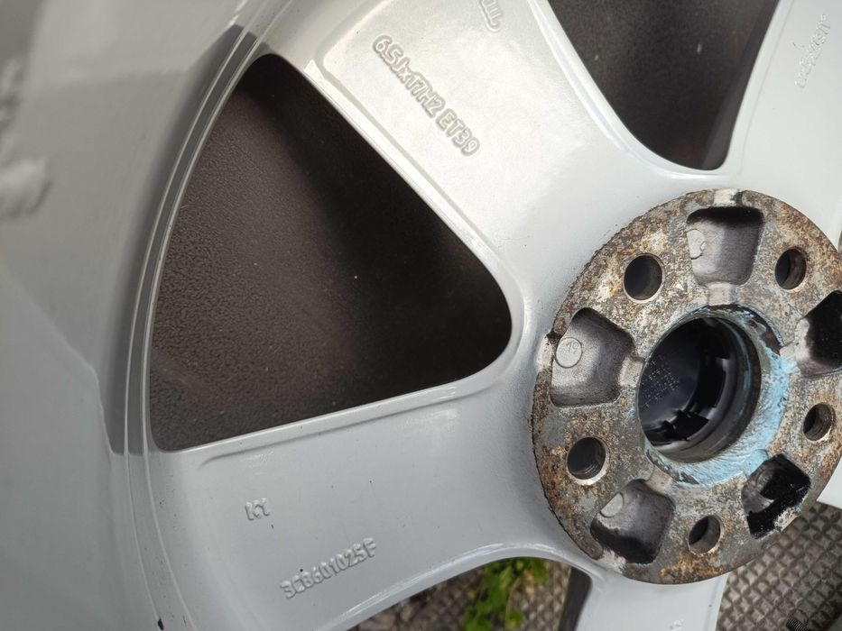 ОРИГИНАЛНИ джанти 17 ' цола 5x112 ФОЛКСВАГЕН / Volkswagen 57,1 ET39