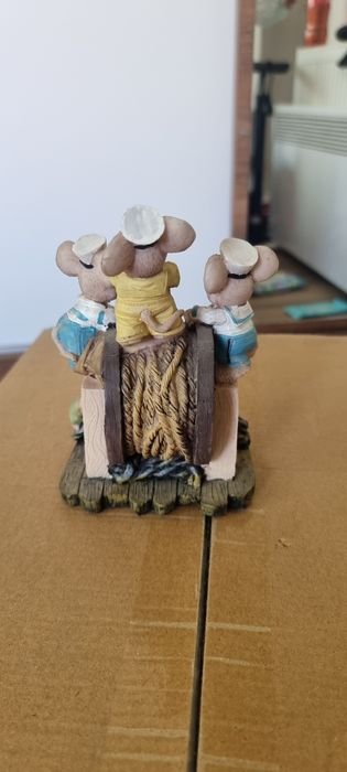 Декорация с мишоци моряци