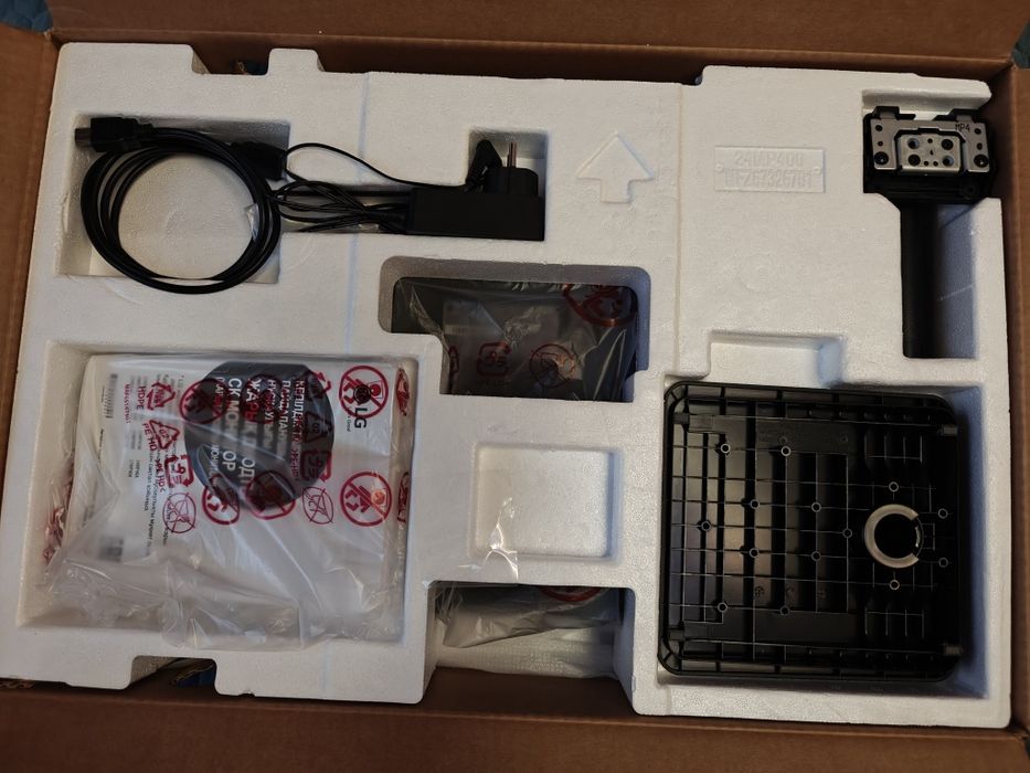 Продам игровой монитор LG 24