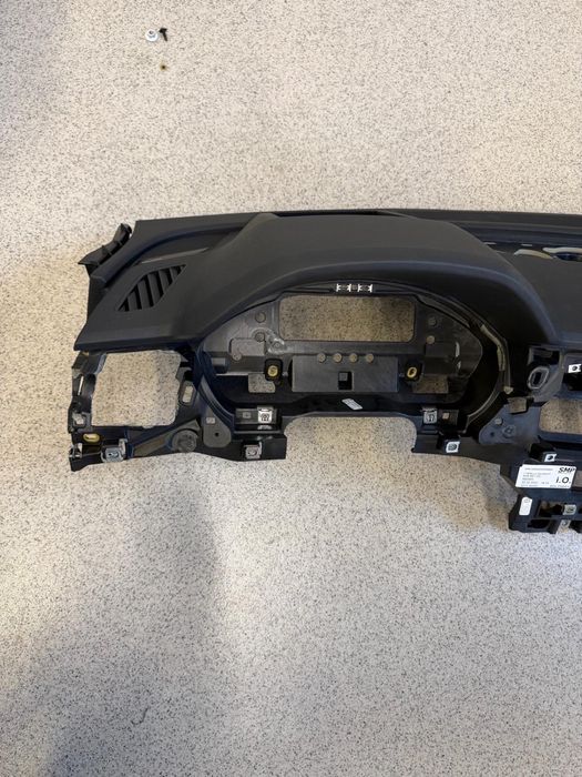 Plansa bord audi Q5 2017-2025