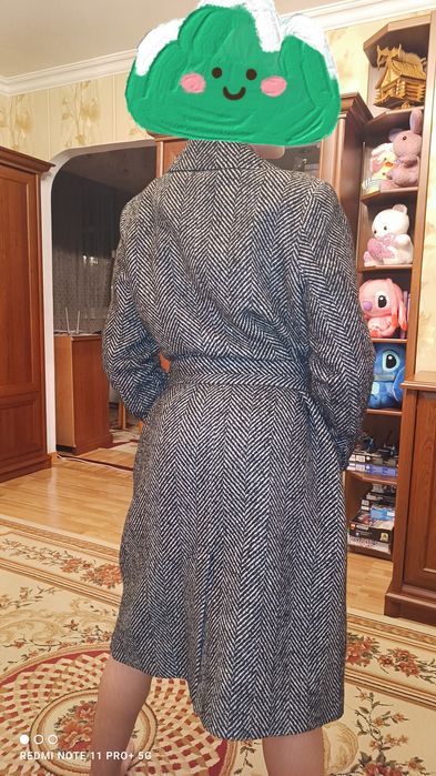 Женское пальто демисезоннее