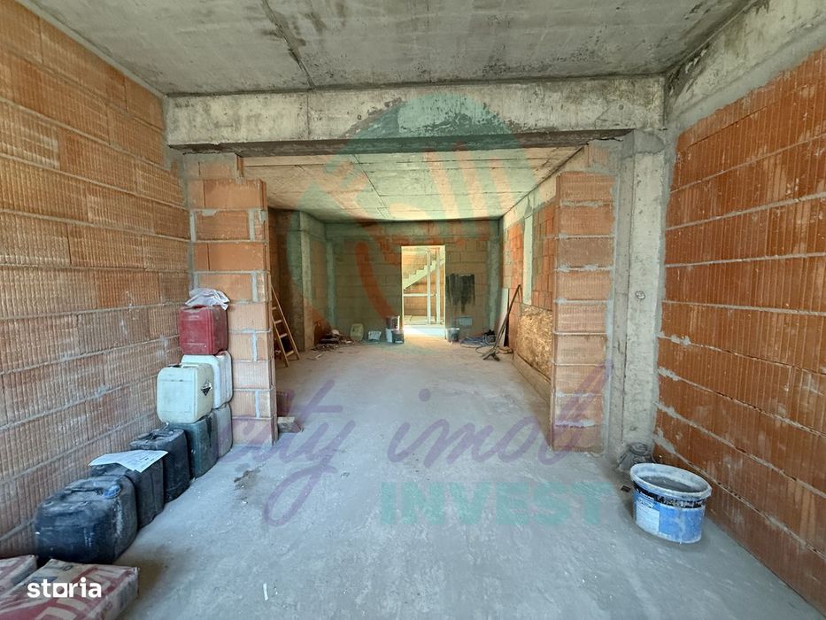 2 camere la parterul unui bloc boutique langa PARC si METROU cu parcar