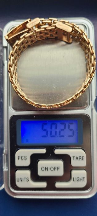 Продам срочно золотые браслеты