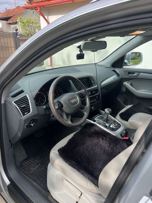 Audi Q5 quattro 2013