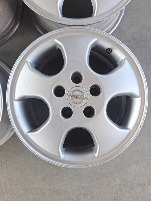 Оригинални Алуминиеви Джанти за Опел 5x110x65-15 цола