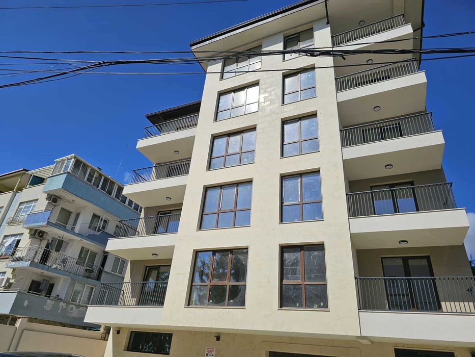 Продава се Тристаен апартамент в Варна, Бриз - 111 кв.м за 1379 €/кв.м - Снимка #13