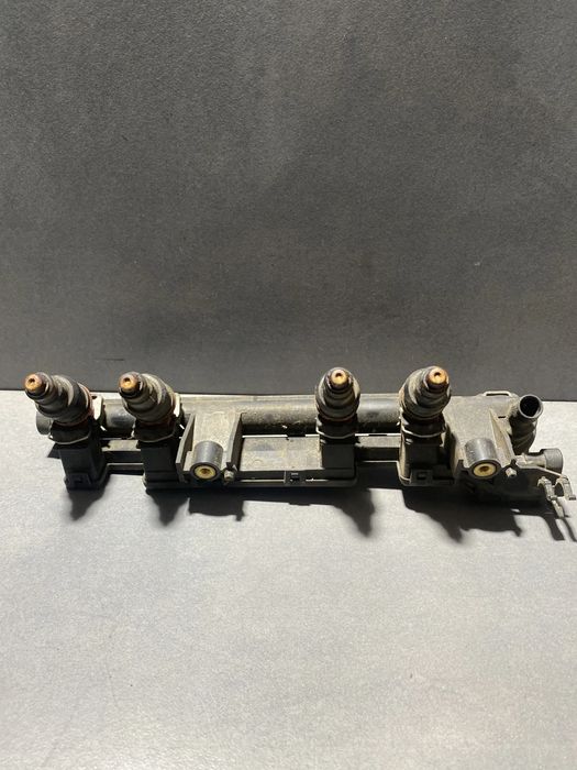 Rampa cu injectoare 7700108667 Renault Twingo 2003 1.2 MT (60 hp)