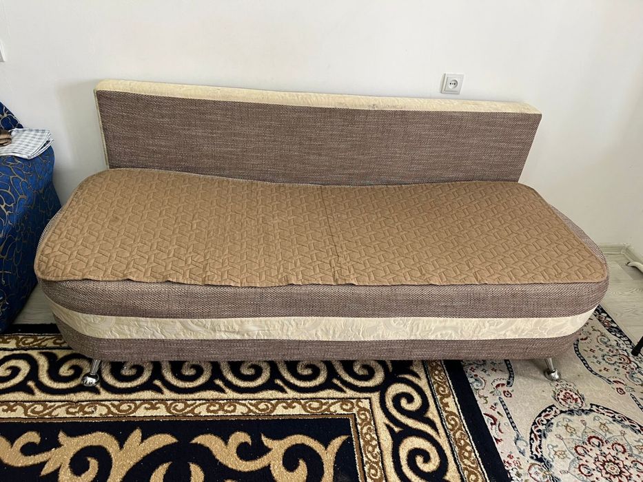 Продается диван Б/У