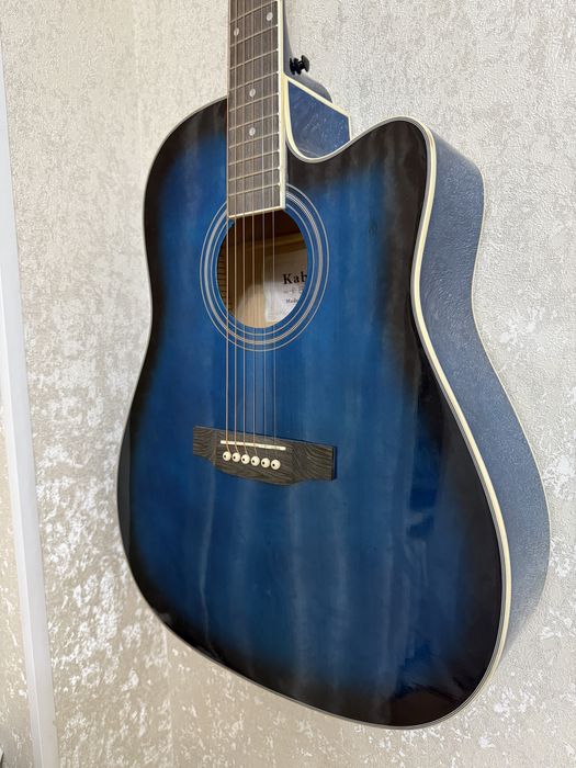 Гитара акустическая