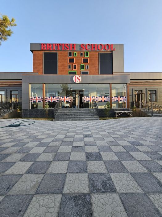 Uborka Navoiy xizmati 24/7