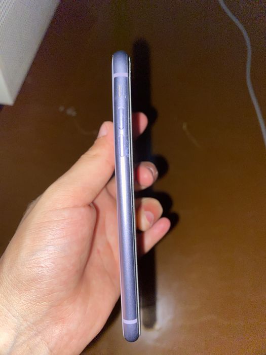 Iphone 11 sotiladi