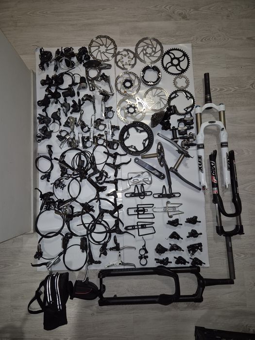 Piese originale de bicicleta provenite din dezmembrări