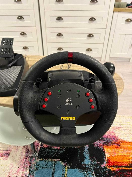 Volan gaming Logitech MOMO Racing