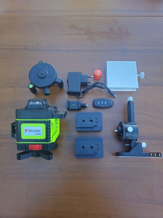 Лазерен нивелир Falans 4D 16 Линии