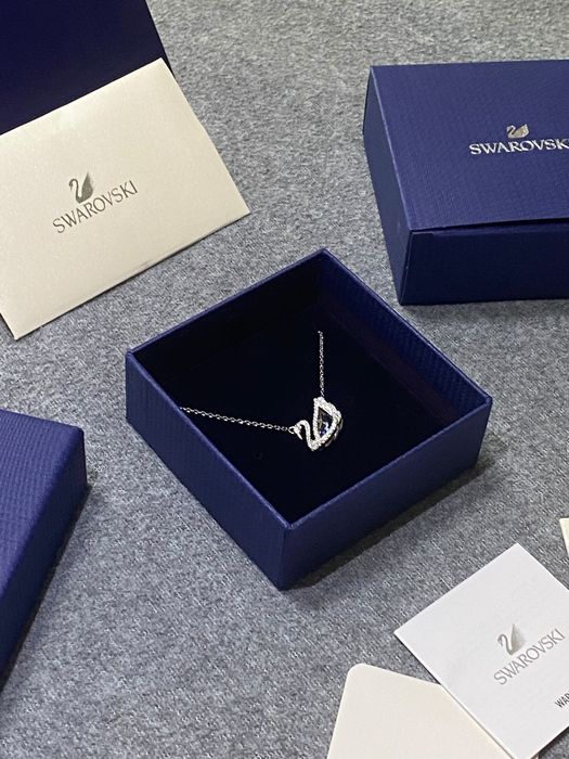 Dancing swan Swarovski necklace