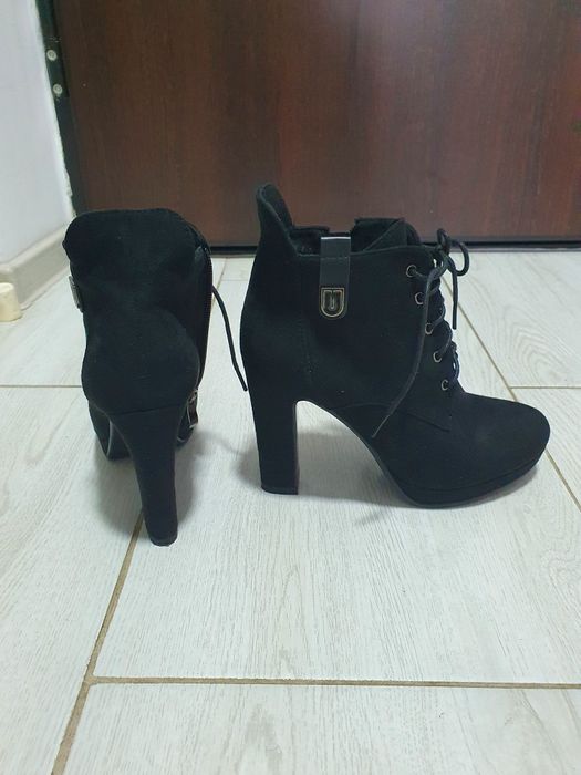 Botine / ghete cu toc 38