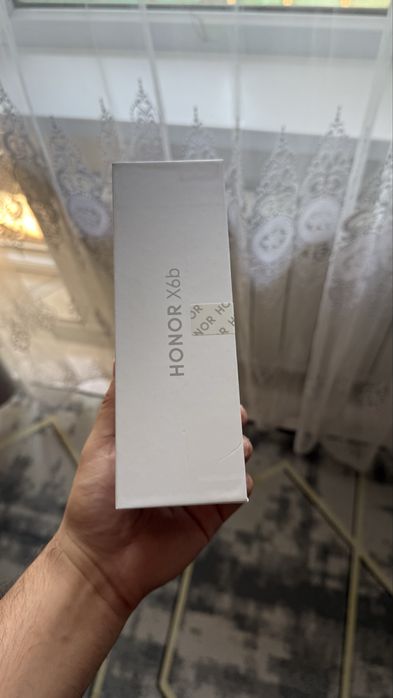 Продается новый HONOR x6b