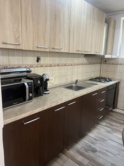 Vand apartament 2 camere decomandat, sos. Giurgiului 164 F