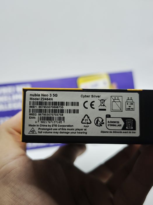 Nubia Neo 3 5G Sigilate Black si Silver
