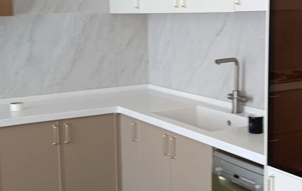 Столичница искусственный камня