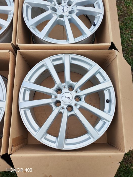 Jante 19 Zoll 5x120 Tesla Model S- VW Amarok Touareg  T5 T6 Honda Legend