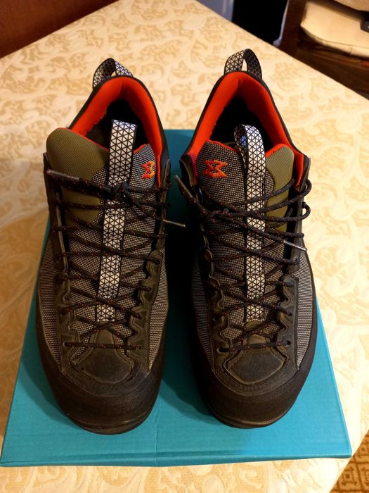 Планински обувки Garmont Dragontail Synth GTX 42,5