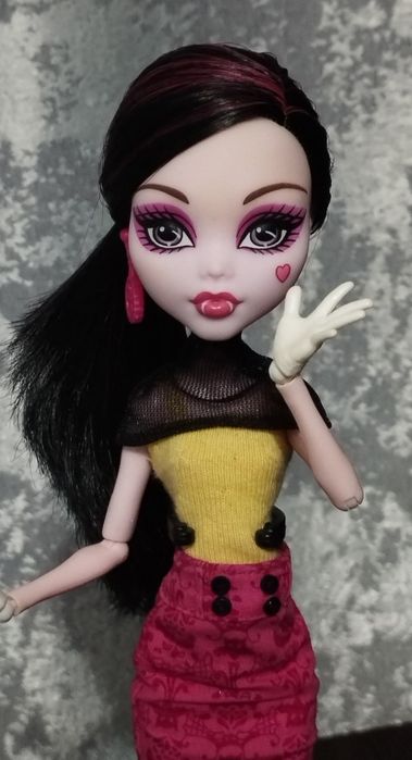 Кукла монстр хай