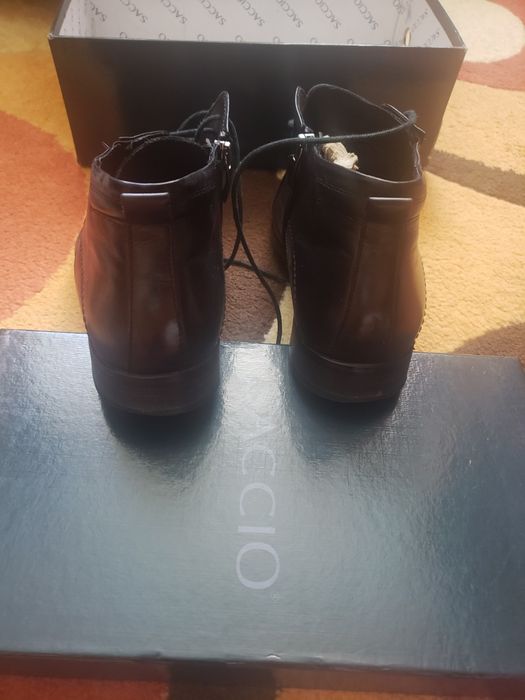 Vand pantofi inalti barbati din piele