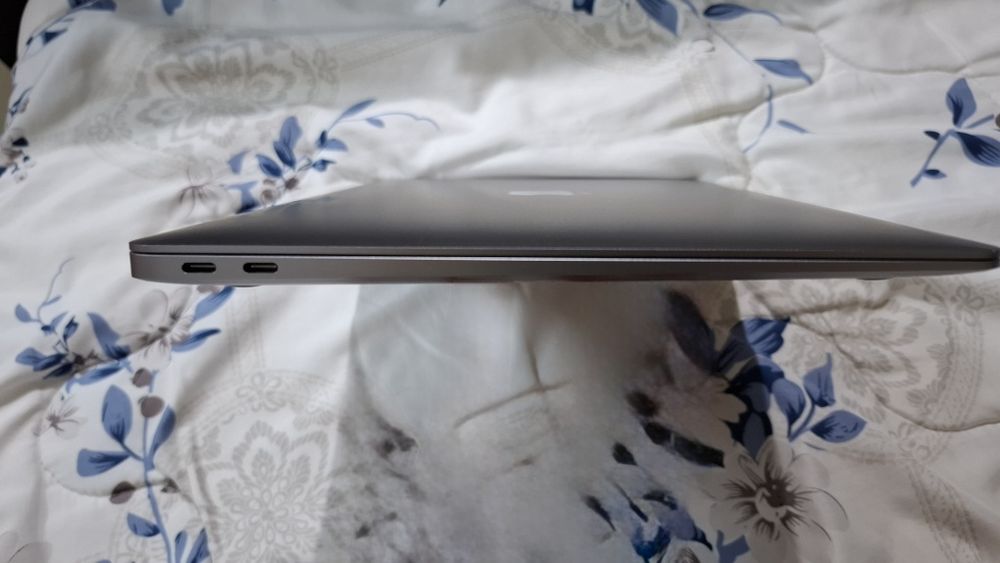 Apple Macbook Air (m1)