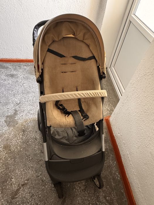 Коляска детская прогулочная