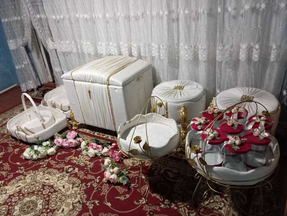 sarpo qutilar sotiladi