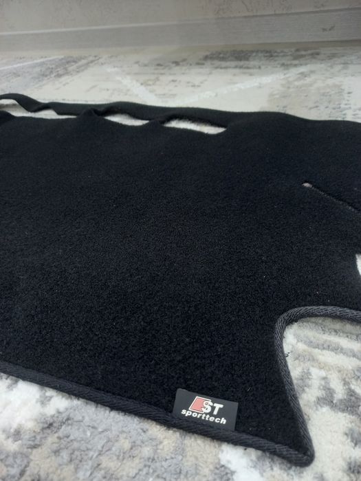 Продам накидку на панель Киа Рио 3