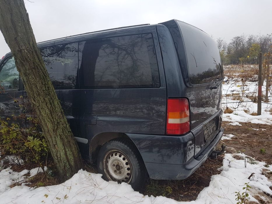 Dezmembrez Mercedes Vito