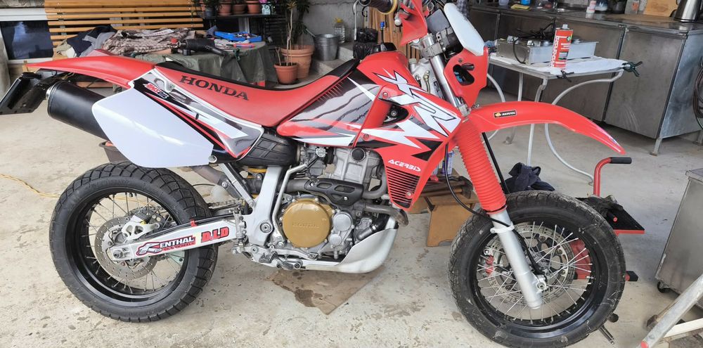 Продавам Honda XR650R