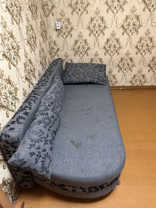 Продам диван бу в рабочем состоянии