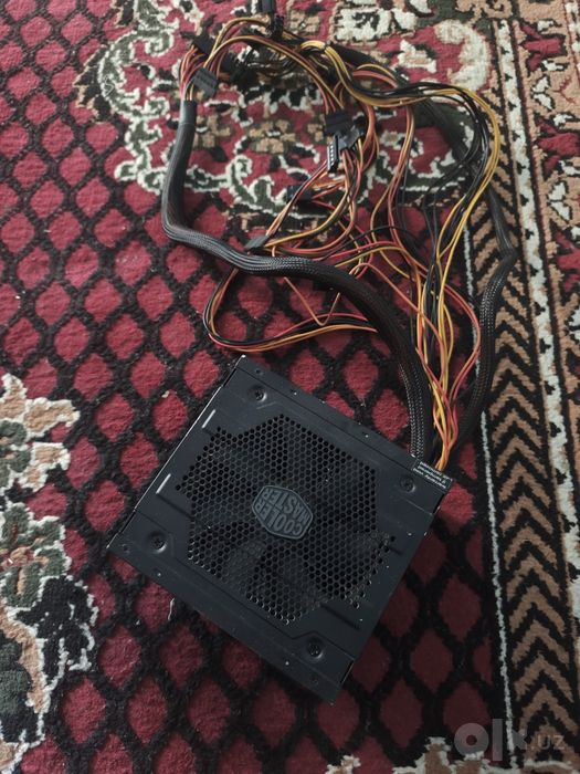 Blokpitaniya 600 Watt, Cooler Master firma, orginal, plombasi bor