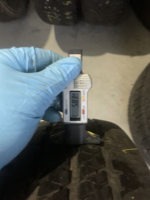 Anv 205R16c Bridgestone