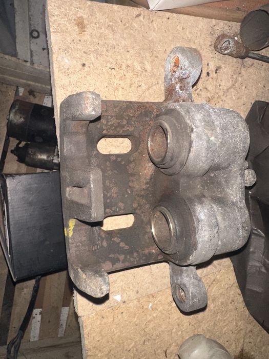 Решетка на радиатор на галант